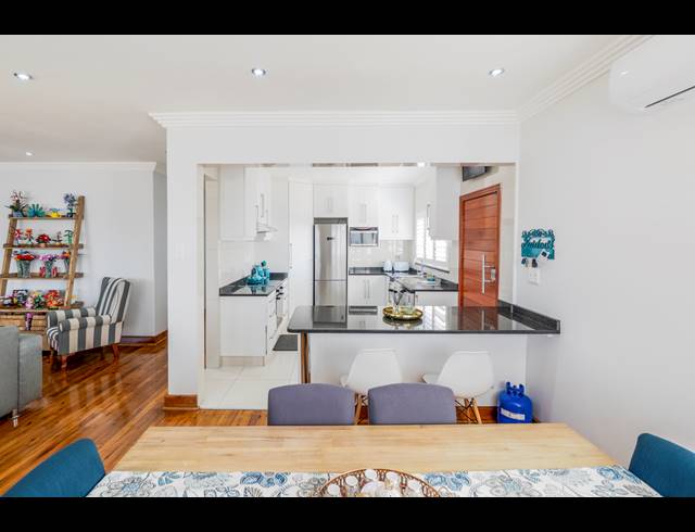 3 BEDROOM HOUSE FOR SALE IN BLUFF